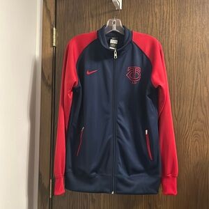 Nike Women’s MN Twins red and blue sweater/jacket. SZ:XL. No wear.